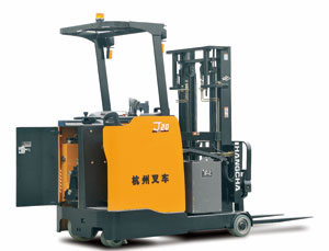J Series 1.5-2.0T Stand-on Reach Truck